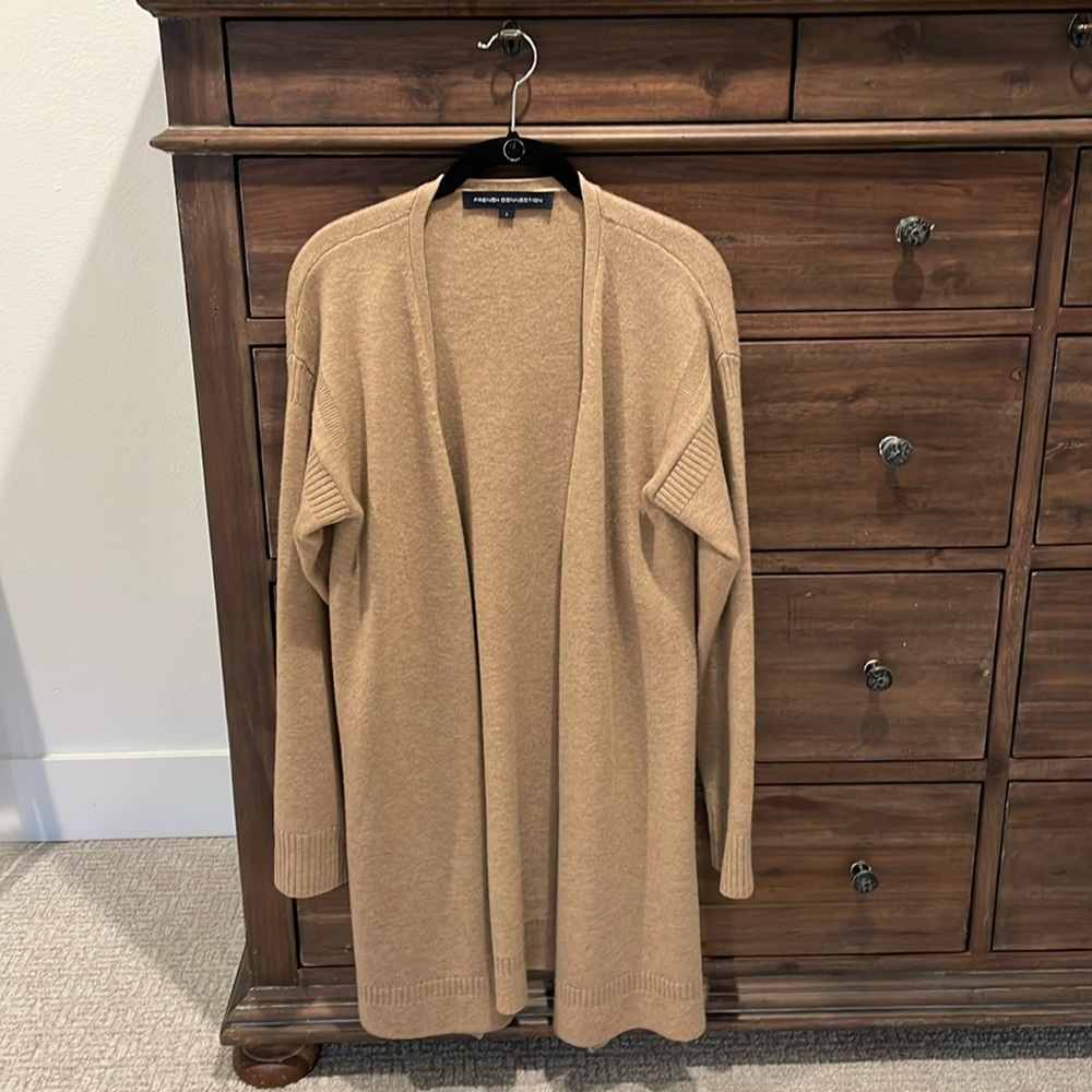 Women’s French Connection 100% wool sweater.